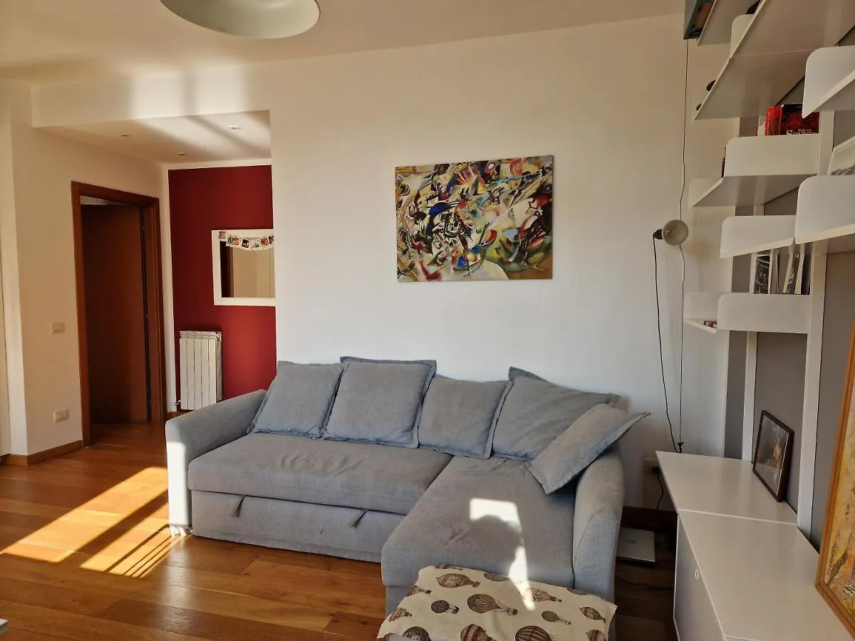 Modern Bright And Central Apartment Milan 0*,  Italy